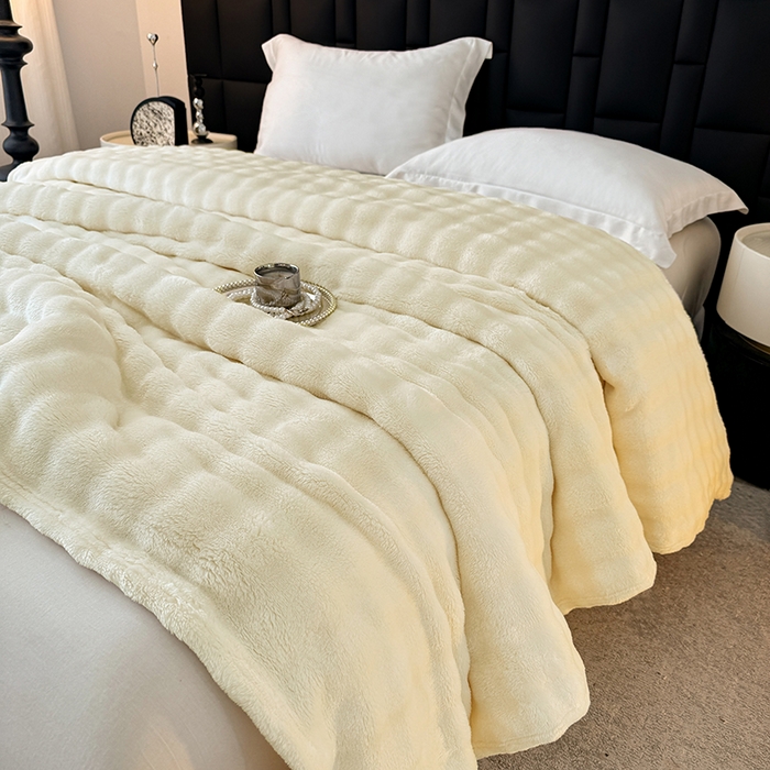 91家纺网 家纺一手货源 找家纺 乐窝家纺仓储 2025新款简约纯色泡泡毛毯毯子 泡泡纯色-米白