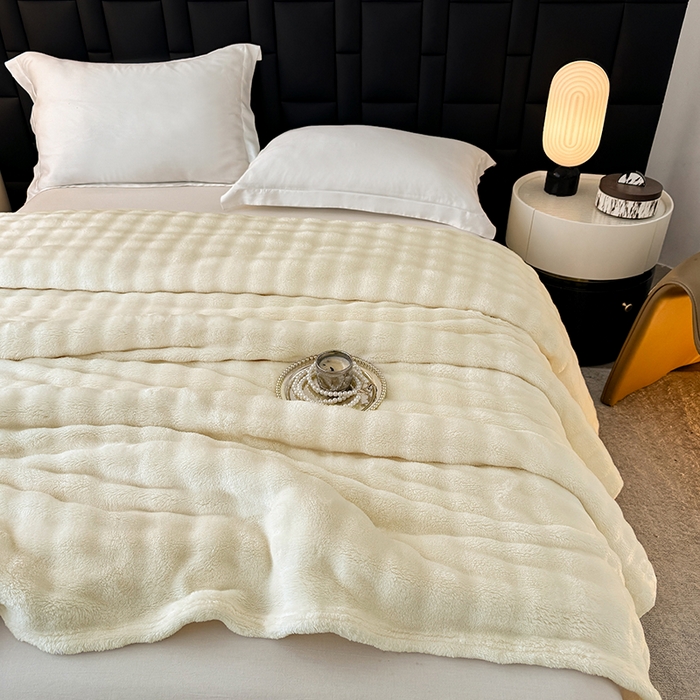 91家纺网 家纺一手货源 找家纺 乐窝家纺仓储 2025新款简约纯色泡泡毛毯毯子 泡泡纯色-米白