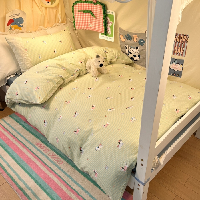 91家纺网 家纺一手货源 找家纺 澜妃 2025新款糯叽叽水洗棉全棉蕾丝花边宿舍床上下铺三件套-艾意系列 艾意-小狗心情