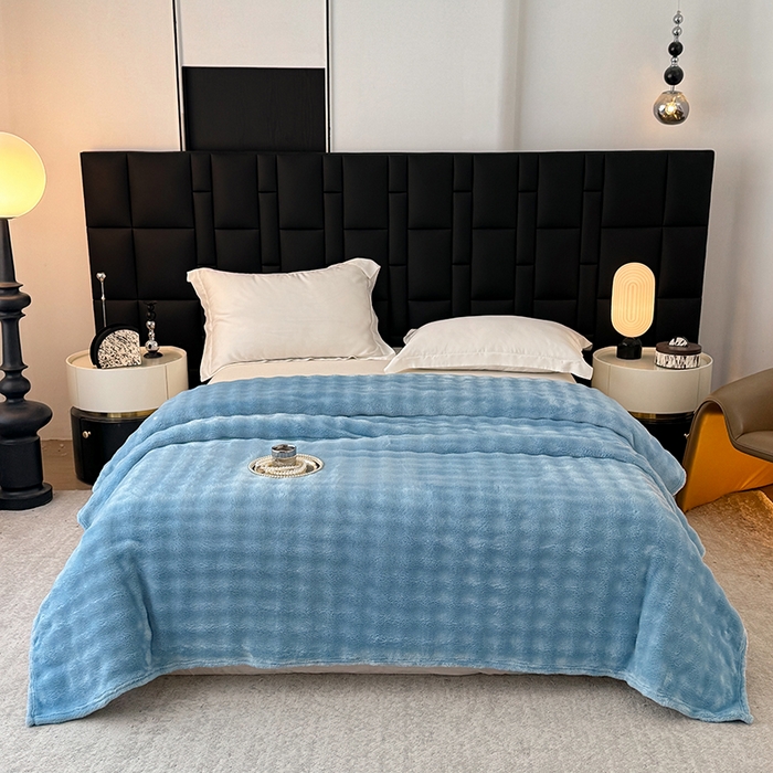 91家纺网 家纺一手货源 找家纺 乐窝家纺仓储 2025新款简约纯色泡泡毛毯毯子 泡泡纯色-天蓝