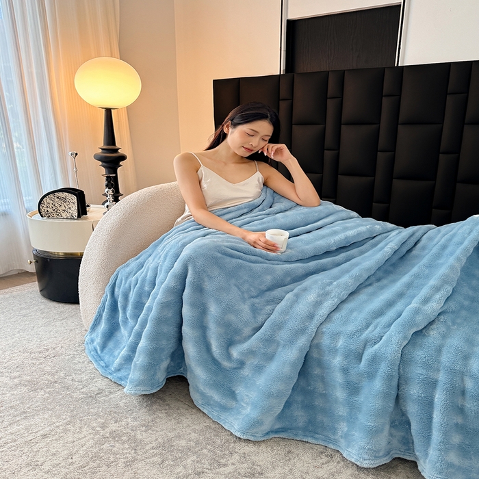 91家纺网 家纺一手货源 找家纺 乐窝家纺仓储 2025新款简约纯色泡泡毛毯毯子 泡泡纯色-天蓝