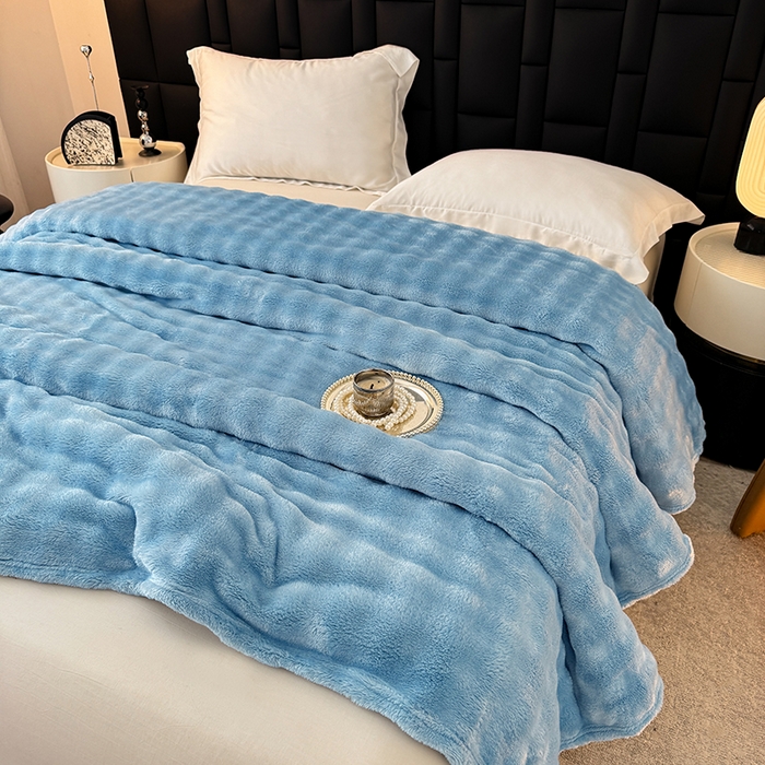 91家纺网 家纺一手货源 找家纺 乐窝家纺仓储 2025新款简约纯色泡泡毛毯毯子 泡泡纯色-天蓝