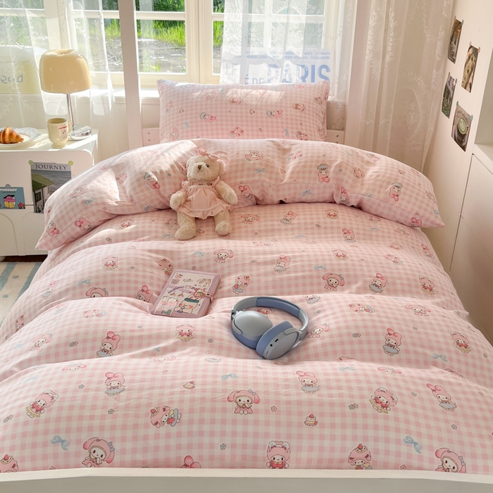 91家纺网 家纺一手货源 找家纺 （总）澜妃 2025新款亲肤舒适糯叽叽水洗棉简单印花小清新系列学生床三四件套