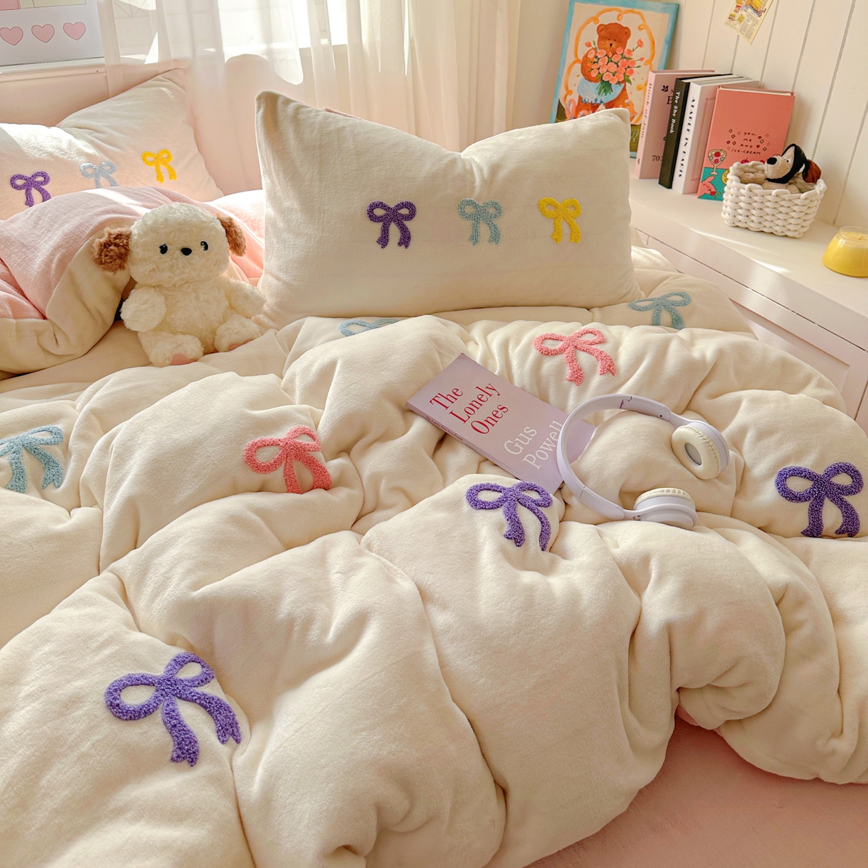 91家纺网 家纺一手货源 找家纺 老K (原美阁） 2025新款毛巾绣牛奶绒四件套-彩色蝴蝶结 彩色蝴蝶结-芝士粉