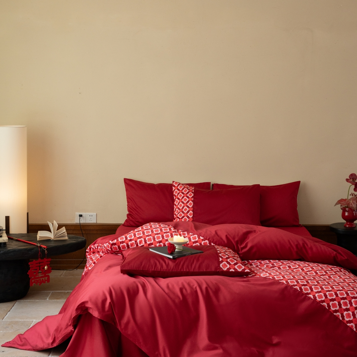 91家纺网 家纺一手货源 找家纺 （总）121 【贡缎刺绣四件套】2025新款婚庆系列定制款（婚庆系列-欢喜奢红蜜语）100S长绒棉贡缎专供厂家（会员 -20   控价标准 318 加大338）