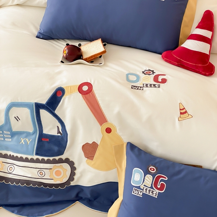 91家纺网 家纺一手货源 找家纺 （总）星野 2025新款全棉纯棉磨毛刺绣四件套-翻斗车日记（控价券后不低于：小号348/标准378）