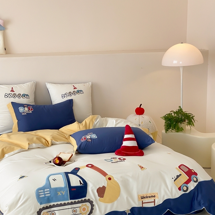 91家纺网 家纺一手货源 找家纺 （总）星野 2025新款全棉纯棉磨毛刺绣四件套-翻斗车日记（控价券后不低于：小号348/标准378）