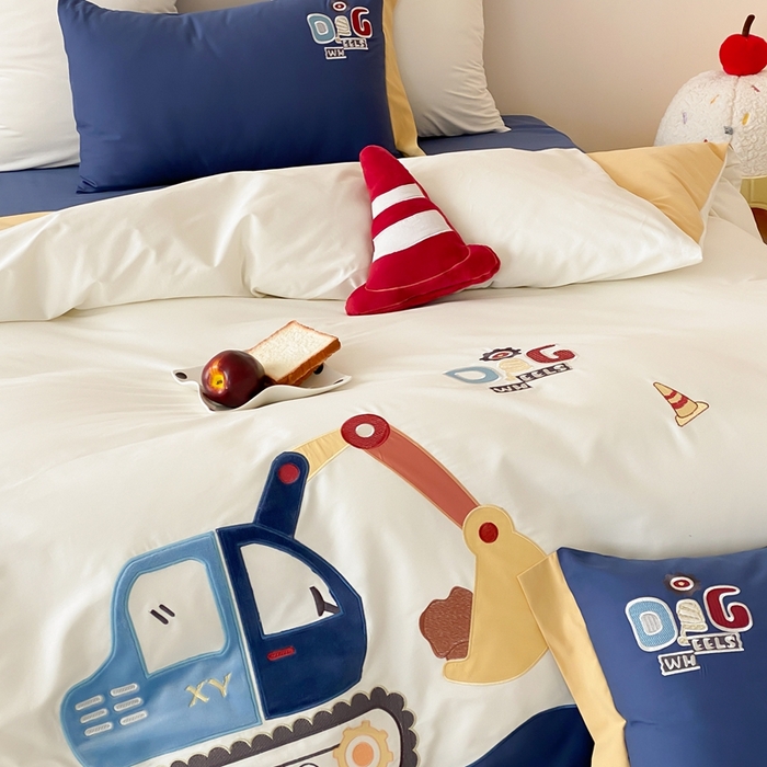 91家纺网 家纺一手货源 找家纺 （总）星野 2025新款全棉纯棉磨毛刺绣四件套-翻斗车日记（控价券后不低于：小号348/标准378）