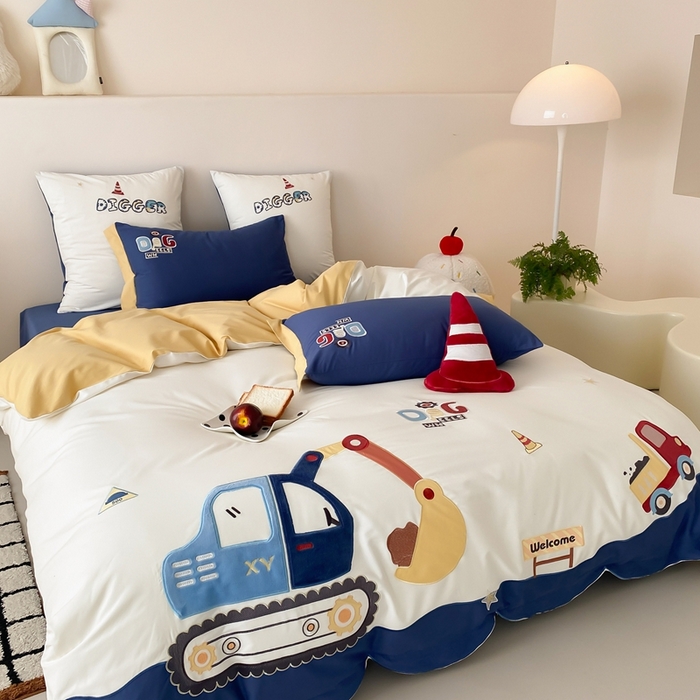 91家纺网 家纺一手货源 找家纺 （总）星野 2025新款全棉纯棉磨毛刺绣四件套-翻斗车日记（控价券后不低于：小号348/标准378）