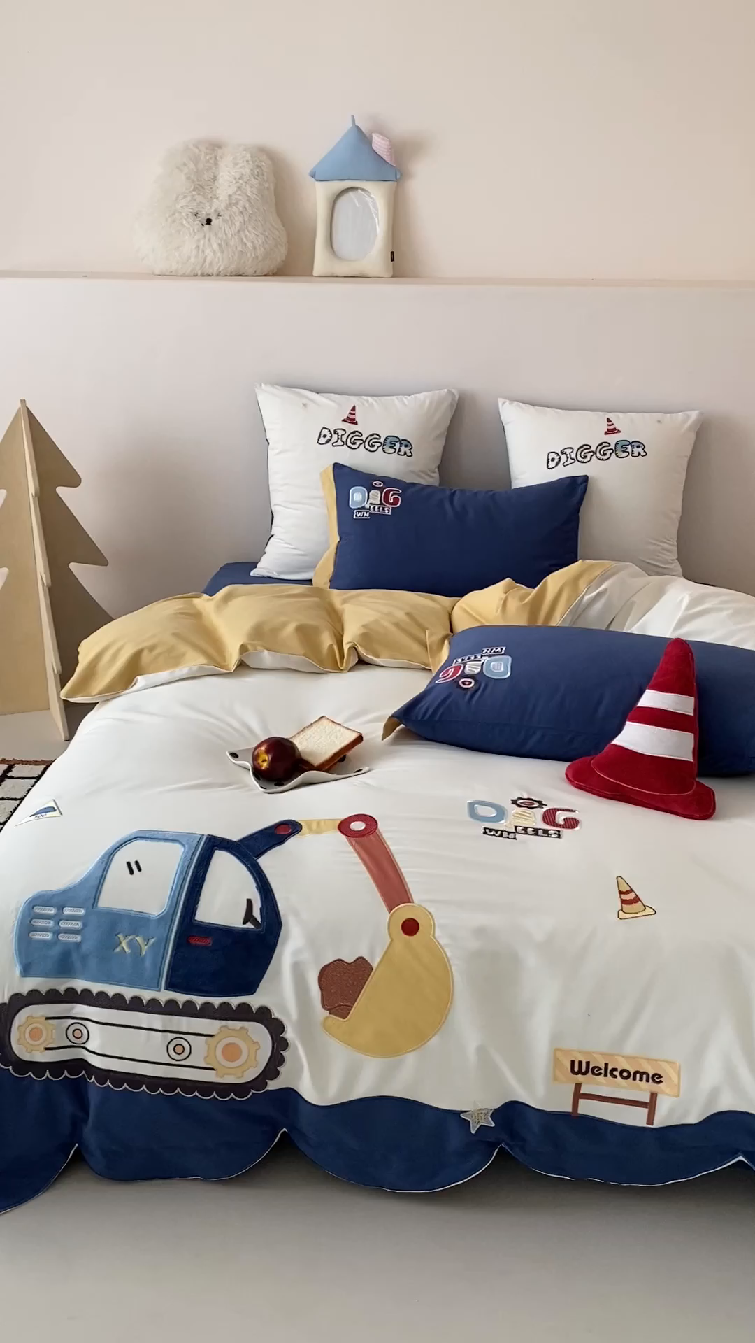 91家纺网 家纺一手货源 找家纺 （总）星野 2025新款全棉纯棉磨毛刺绣四件套-翻斗车日记（控价券后不低于：小号348/标准378）