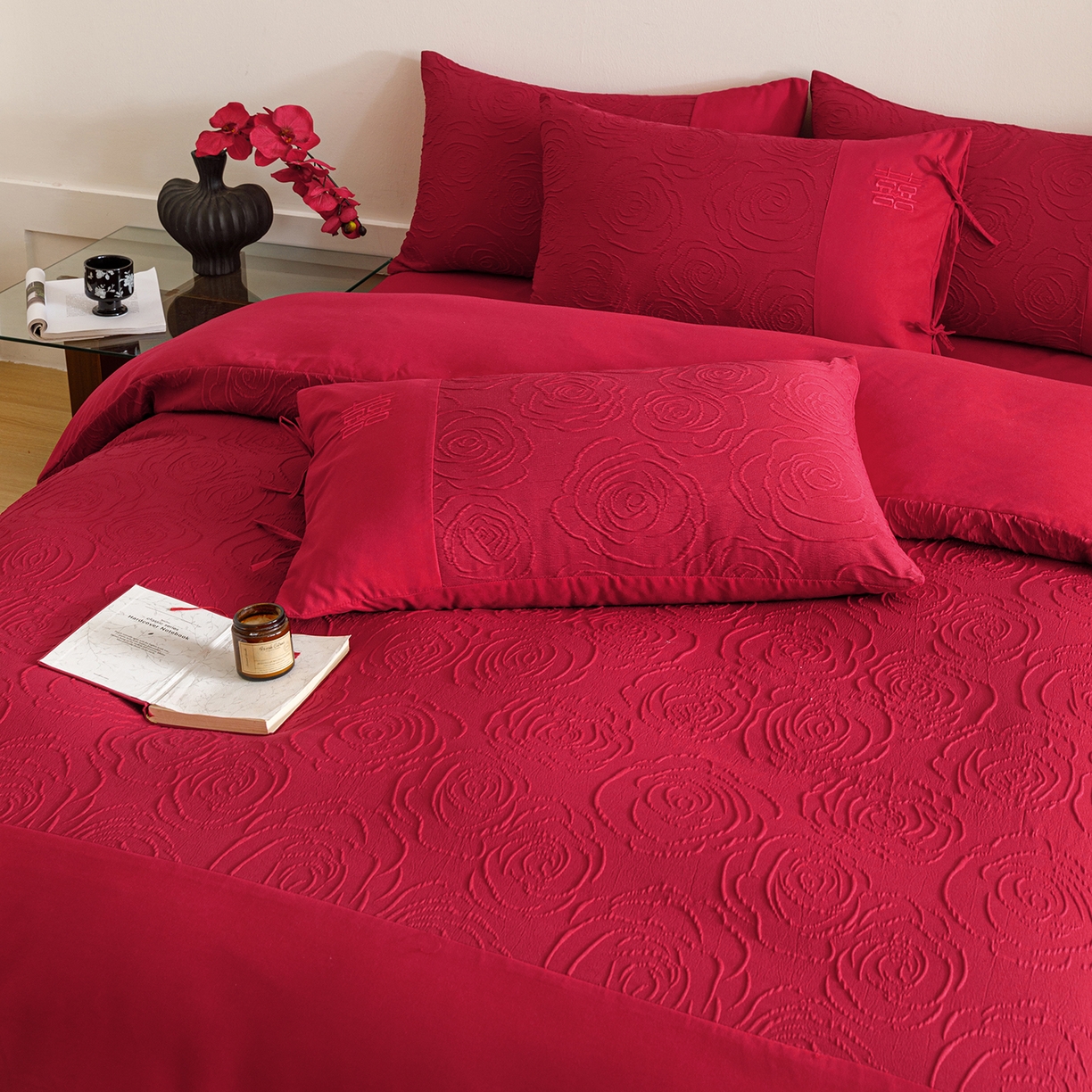 91家纺网 家纺一手货源 找家纺 苏源家居 2025新款色织提花玫瑰系列四件套 玫瑰有喜