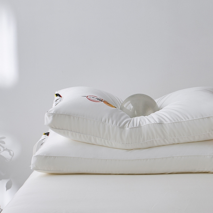 91家纺网 家纺一手货源 找家纺 （总）丽笙被芯 2025新款低致敏抑菌大胖枕 枕头枕芯