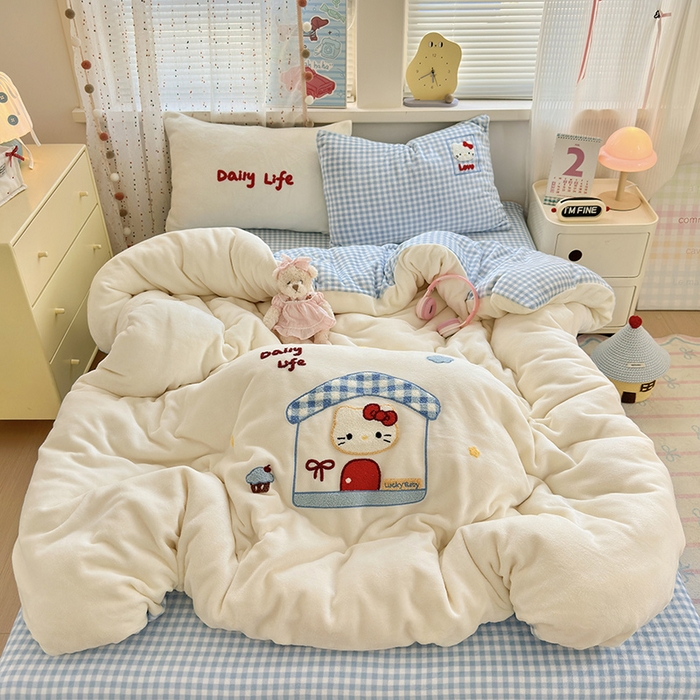 91家纺网 家纺一手货源 找家纺 星禾优选 2025新款高克重牛奶绒毛巾绣四件套 屋顶有猫