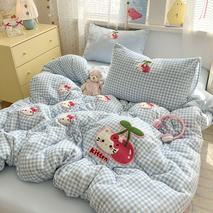 星禾优选 2025新款高克重牛奶绒毛巾绣四件套 樱桃蓝猫