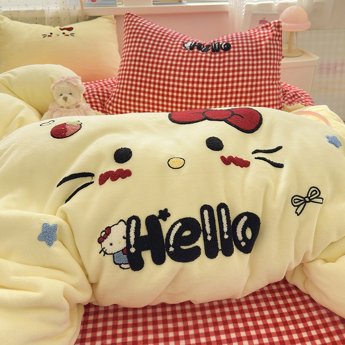 91家纺网 家纺一手货源 找家纺 星禾优选 2025新款高克重牛奶绒毛巾绣四件套 没脸猫