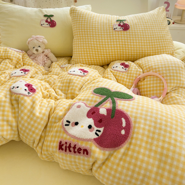 91家纺网 家纺一手货源 找家纺 星禾优选 2025新款高克重牛奶绒毛巾绣四件套 樱桃黄猫