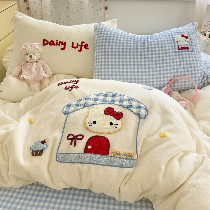 91家纺网 家纺一手货源 找家纺 星禾优选 2025新款高克重牛奶绒毛巾绣四件套 屋顶有猫