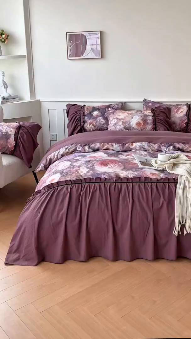 91家纺网 家纺一手货源 找家纺 棠颂家纺 2025新款法式锦棉缎数码印花四件套 霓裳