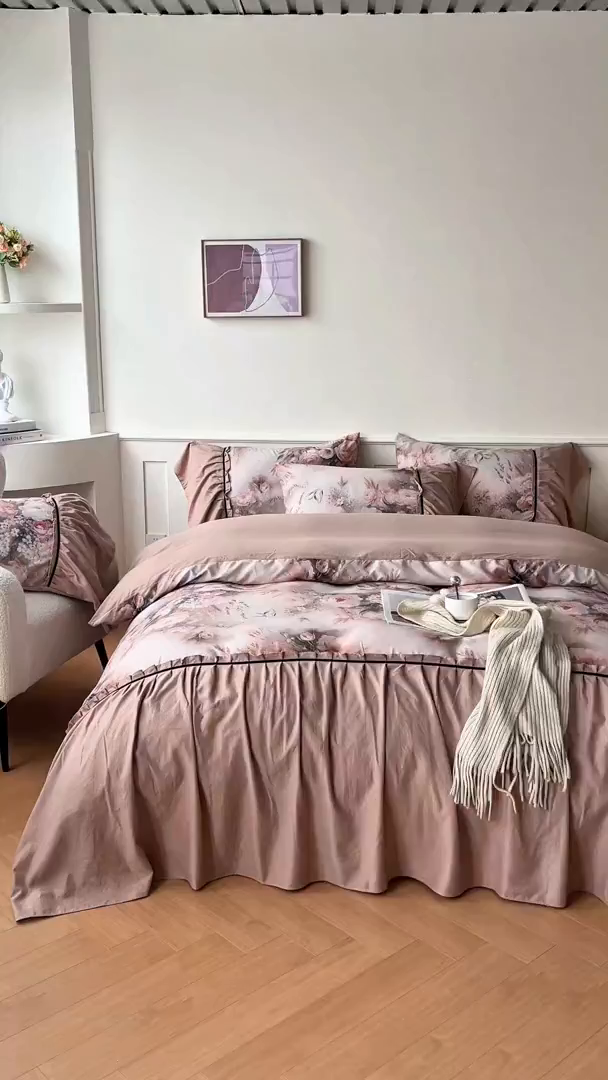 91家纺网 家纺一手货源 找家纺 棠颂家纺 2025新款法式锦棉缎数码印花四件套 风月