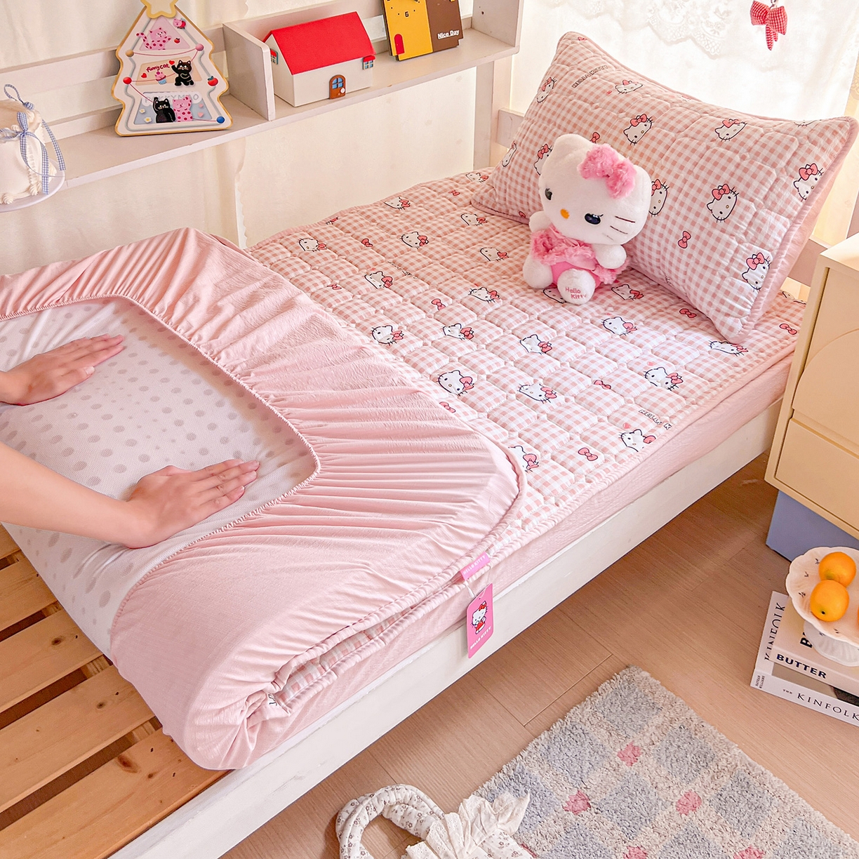 91家纺网 家纺一手货源 找家纺 （总）星禾优选 2025新款三丽鸥云感双层纱夹棉床笠系列