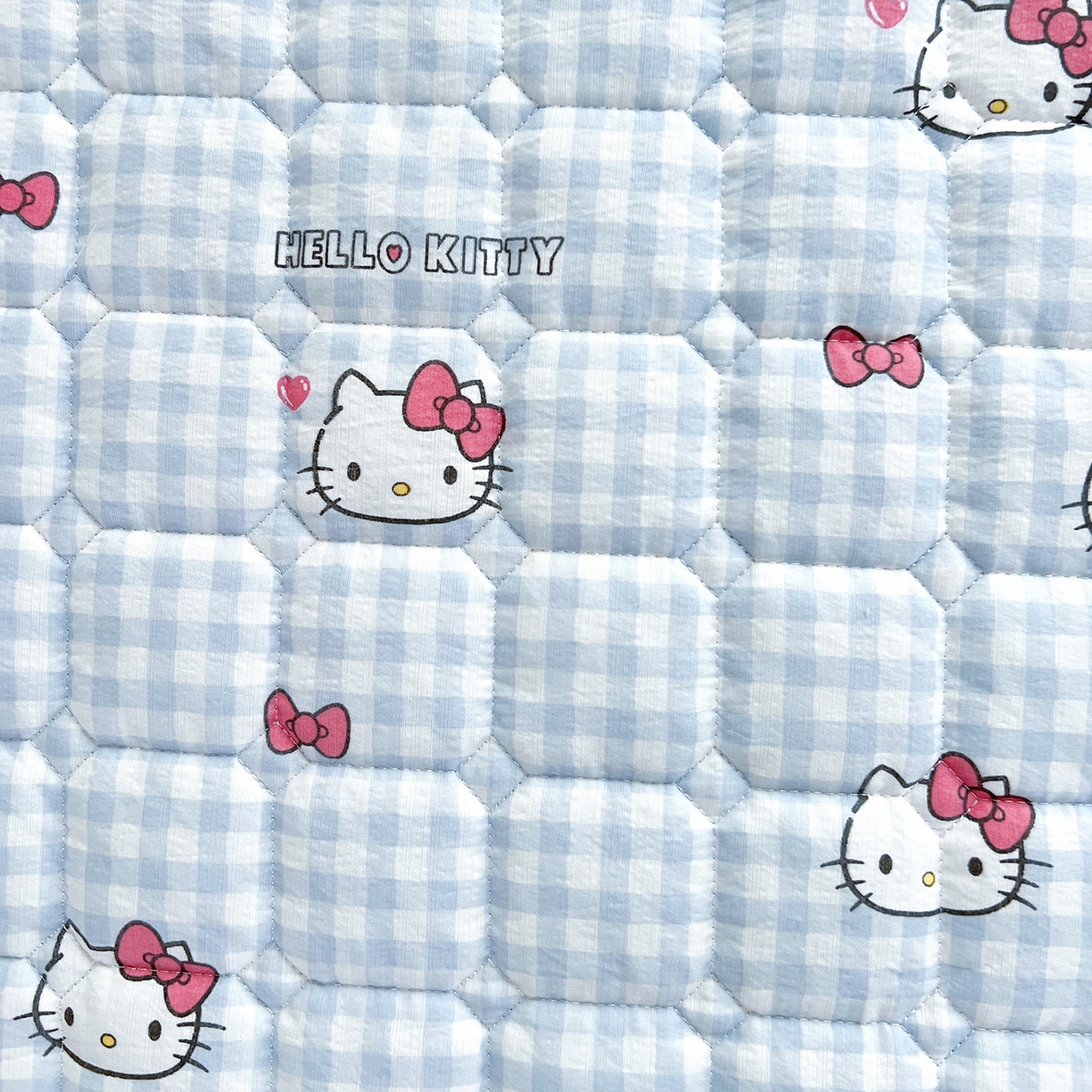 91家纺网 家纺一手货源 找家纺 星禾优选 2025新款三丽鸥云感双层纱牛奶绒夹棉床垫平铺款 平铺款-胡须蓝kt