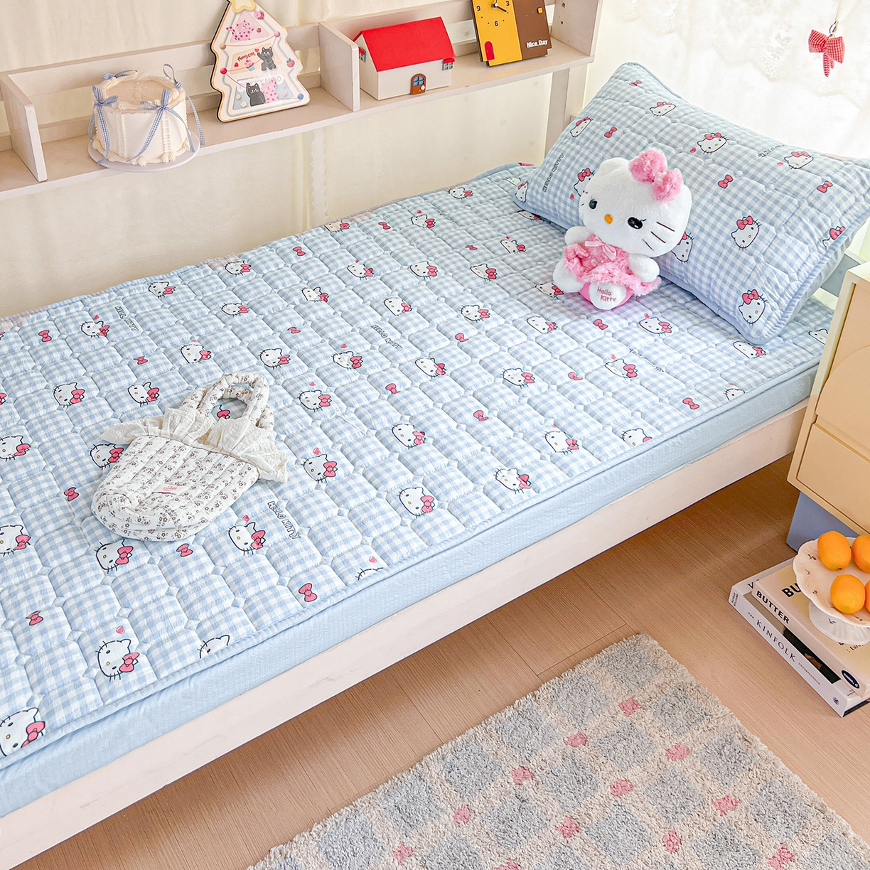 91家纺网 家纺一手货源 找家纺 星禾优选 2025新款三丽鸥云感双层纱夹棉床笠系列 床笠款-胡须蓝kt