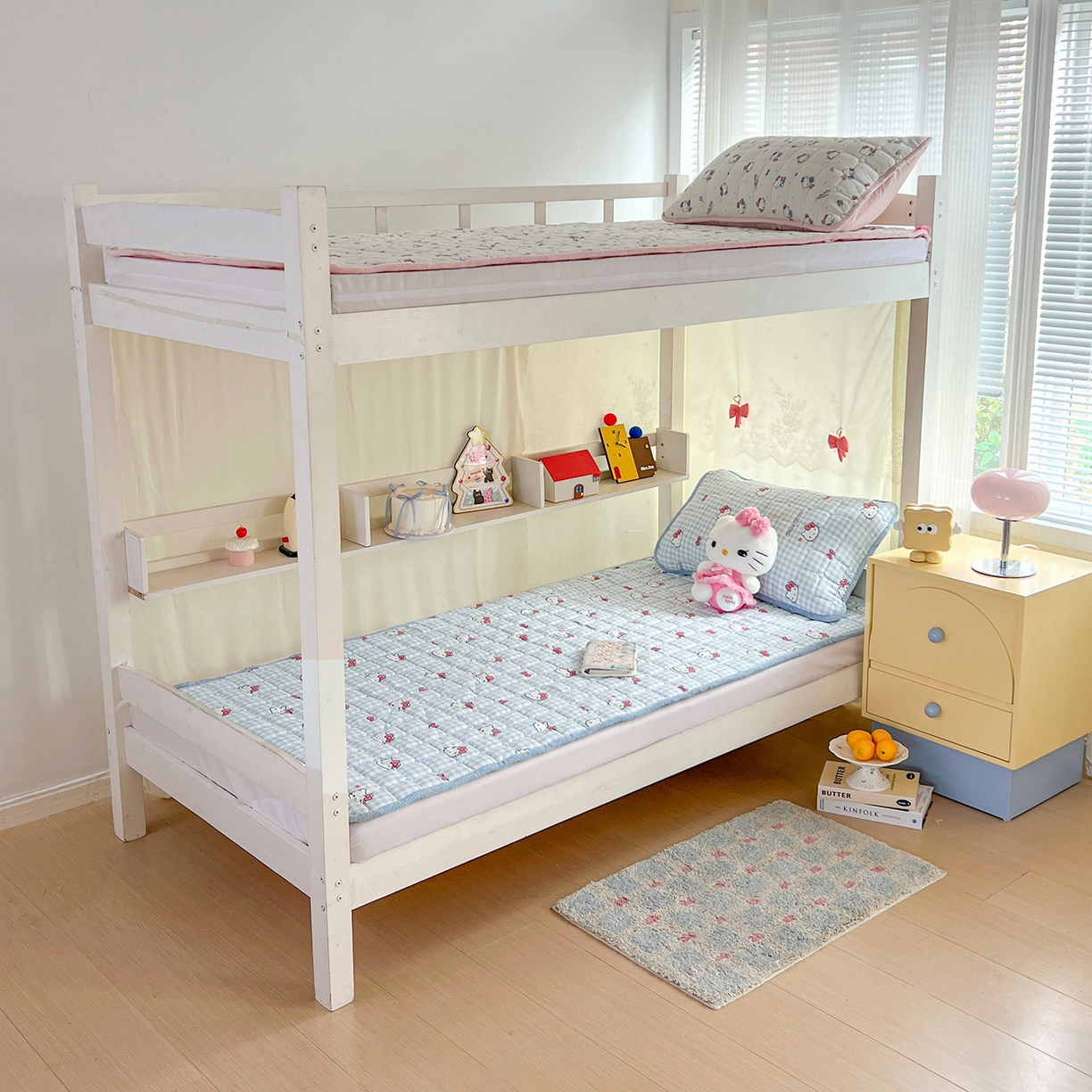 91家纺网 家纺一手货源 找家纺 星禾优选 2025新款三丽鸥云感双层纱牛奶绒夹棉床垫平铺款 平铺款-胡须蓝kt