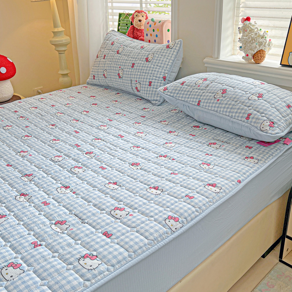 91家纺网 家纺一手货源 找家纺 （总）星禾优选 2025新款三丽鸥云感双层纱夹棉床笠系列-大床款