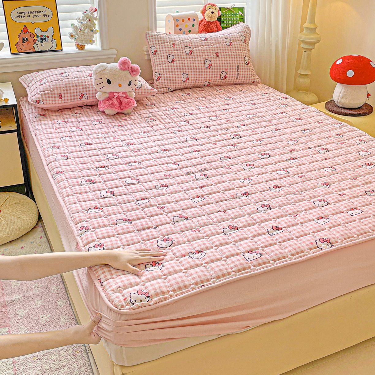 91家纺网 家纺一手货源 找家纺 （总）星禾优选 2025新款三丽鸥云感双层纱夹棉床笠系列-大床款