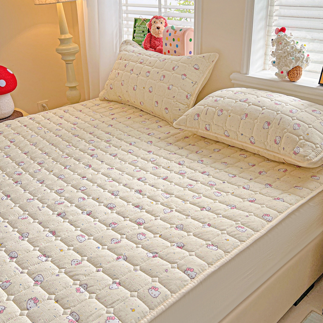 91家纺网 家纺一手货源 找家纺 星禾优选 2025新款三丽鸥云感双层纱夹棉床笠系列-大床款 床笠款-彩带凯蒂