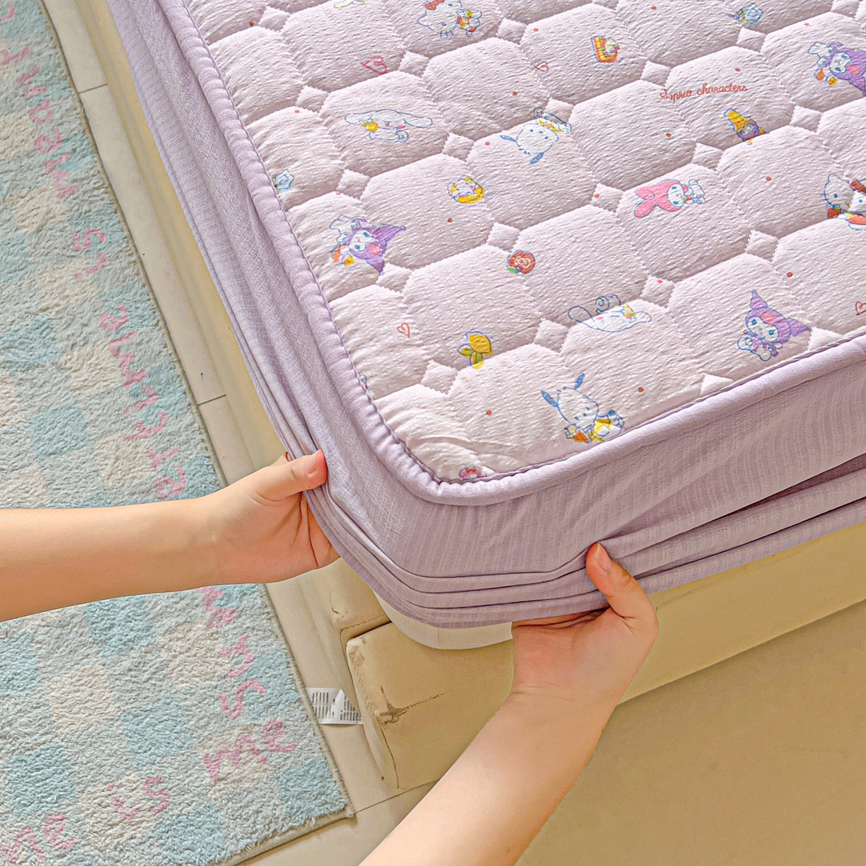 91家纺网 家纺一手货源 找家纺 星禾优选 2025新款三丽鸥云感双层纱夹棉床笠系列-大床款 床笠款-丽鸥星球