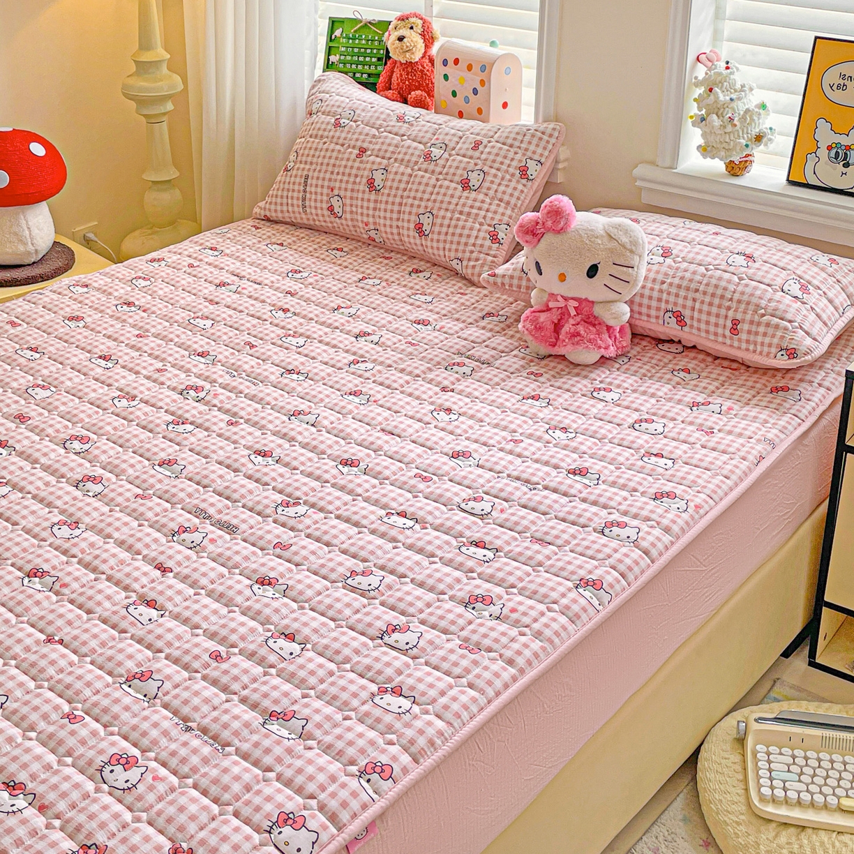 91家纺网 家纺一手货源 找家纺 星禾优选 2025新款三丽鸥云感双层纱夹棉床笠系列-大床款 床笠款-胡须粉kt