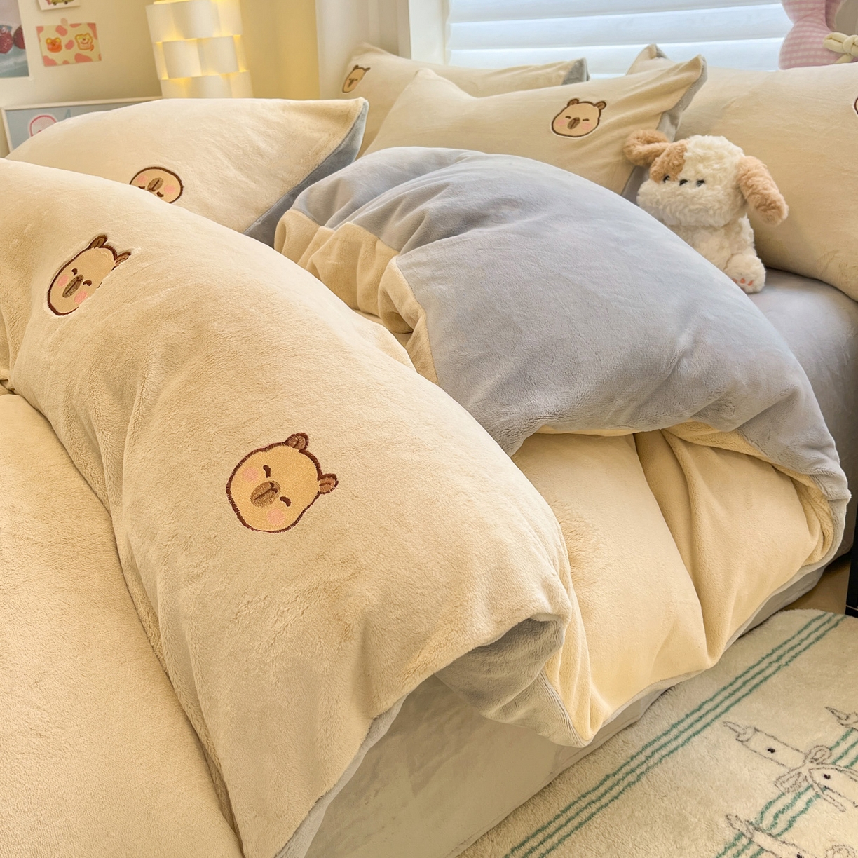 91家纺网 家纺一手货源 找家纺 （总）如一 2025新款200克缸染高克重精绣牛奶绒四件套