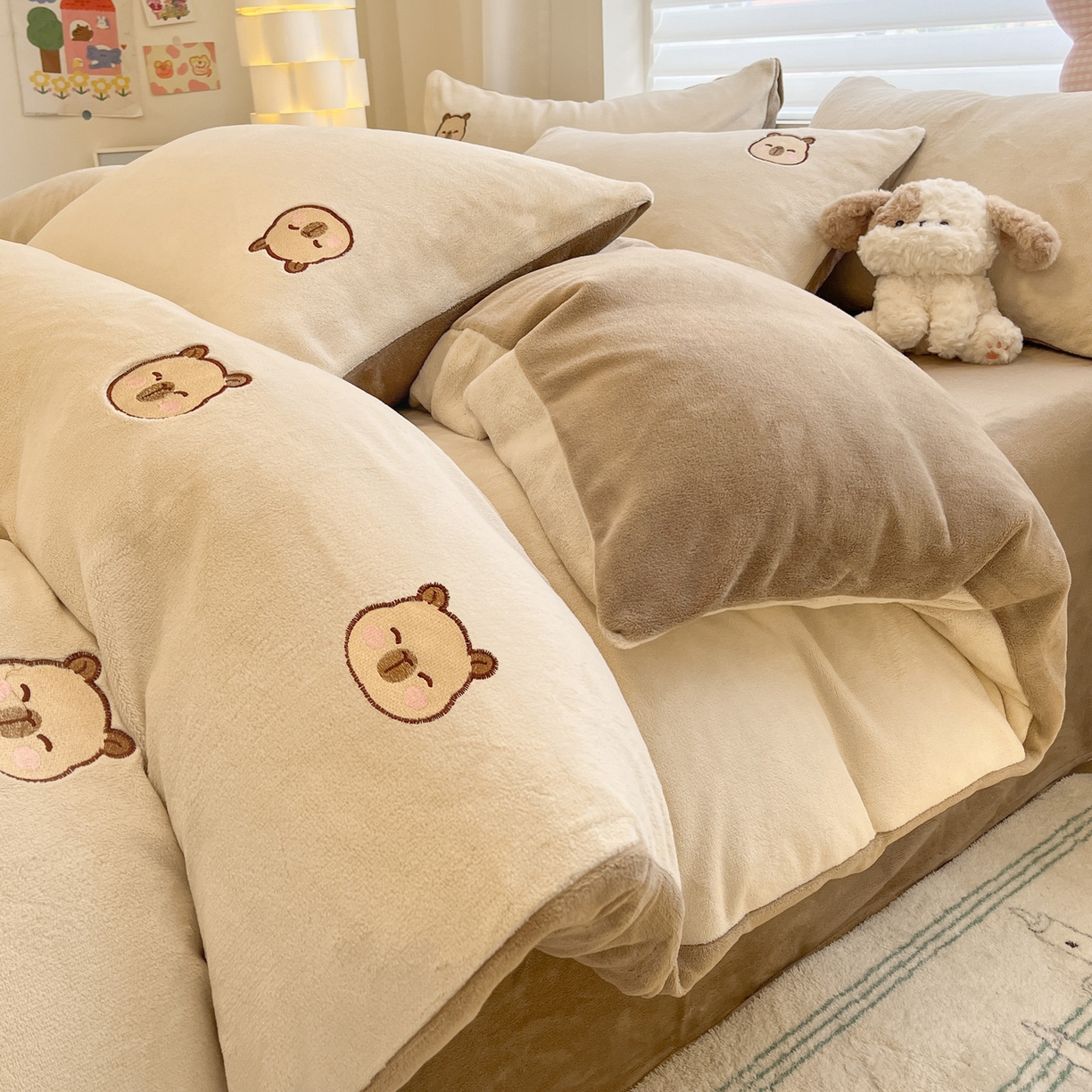 91家纺网 家纺一手货源 找家纺 （总）如一 2025新款200克缸染高克重精绣牛奶绒四件套