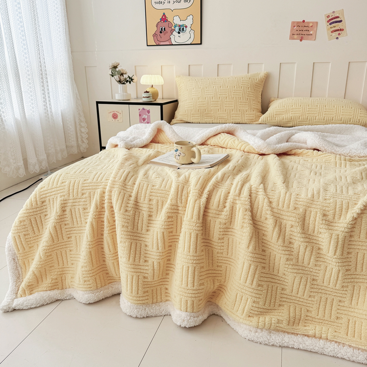 91家纺网 家纺一手货源 找家纺 牛魔王家居 2025新款华夫格提花双面绒毛毯羊羔绒毯子外贸跨境专供 绒毯系列-米黄