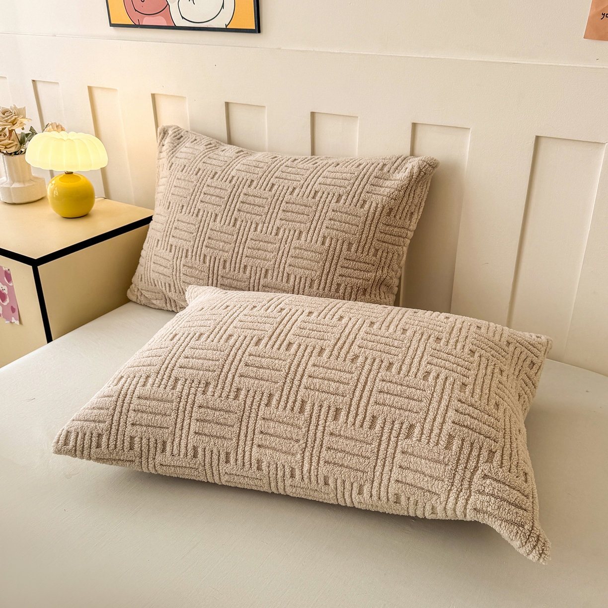 91家纺网 家纺一手货源 找家纺 牛魔王家居 2025新款华夫格提花双面绒毛毯羊羔绒毯子外贸跨境专供 绒毯系列-卡其色