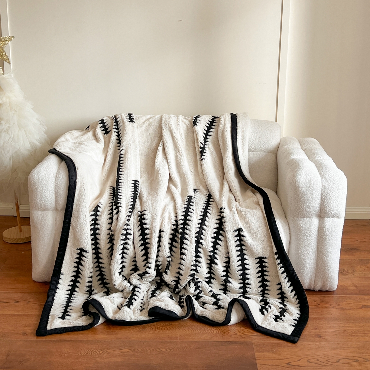 91家纺网 家纺一手货源 找家纺 （总）寐居家纺 2025新款A类多功能北极绒毛毯