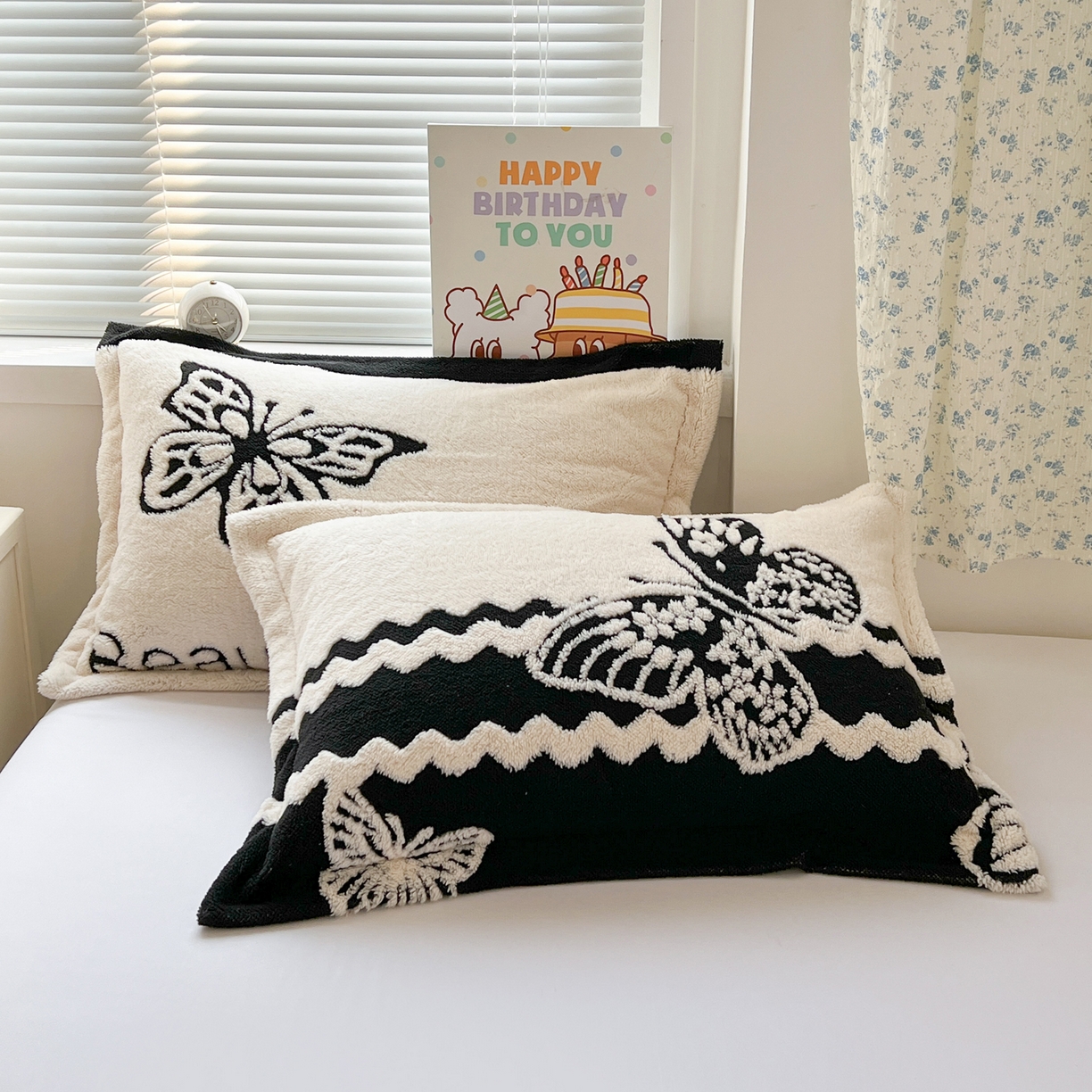 91家纺网 家纺一手货源 找家纺 寐居家纺 2025新款A类多功能北极绒毛毯 蝶舞雅韵