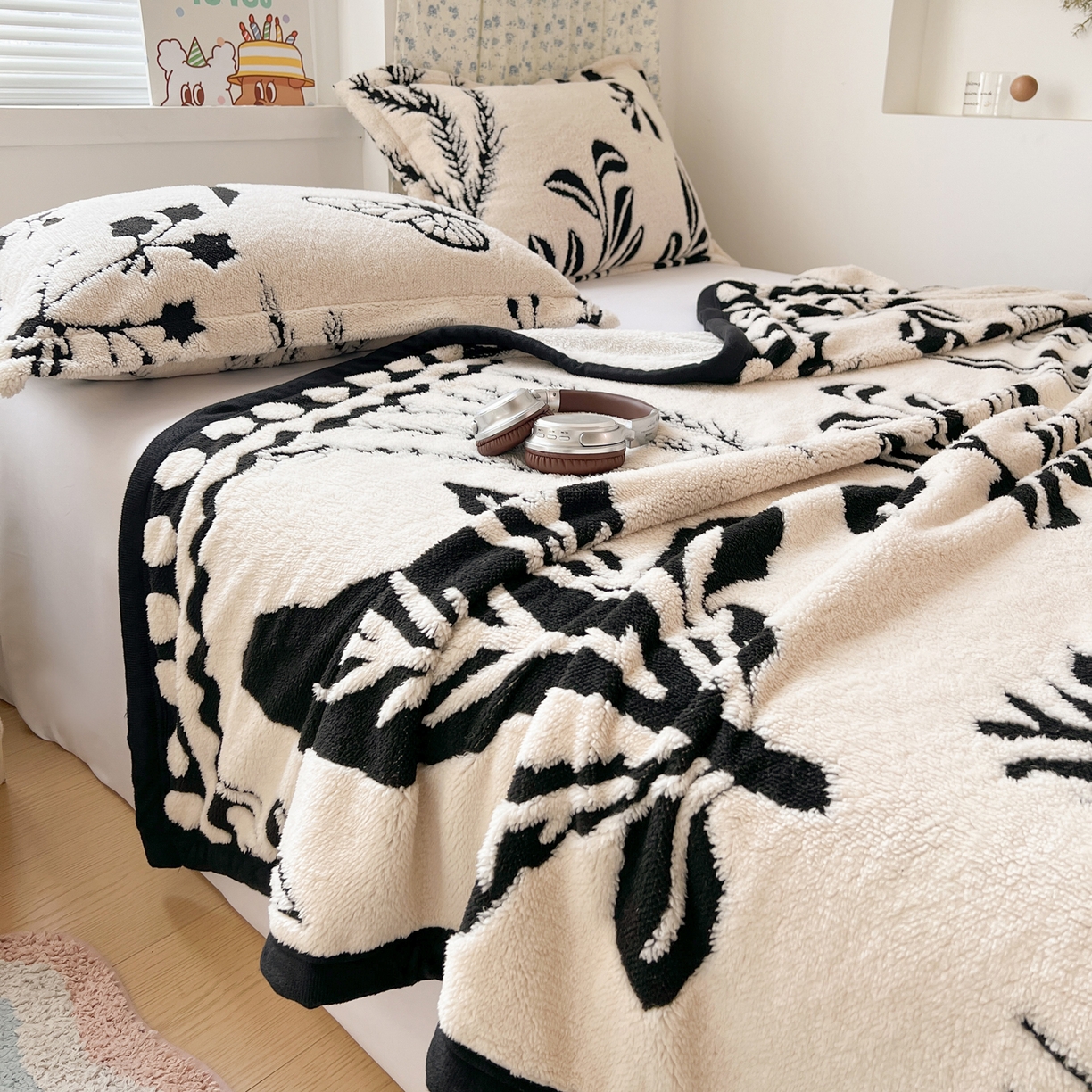 91家纺网 家纺一手货源 找家纺 寐居家纺 2025新款A类多功能北极绒毛毯 山野暮色