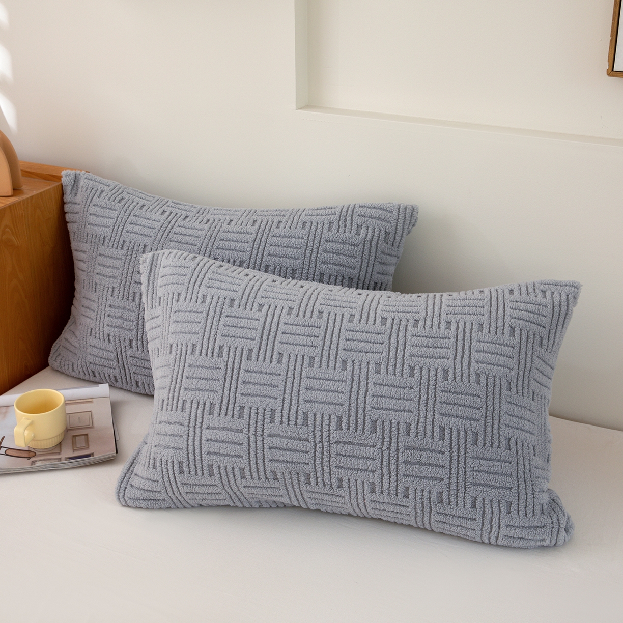 91家纺网 家纺一手货源 找家纺 牛魔王家居 2025新款加厚保暖羊羔绒冬被被子舒棉绒提花塔芙绒外贸跨境专供 暖冬系列-冷灰