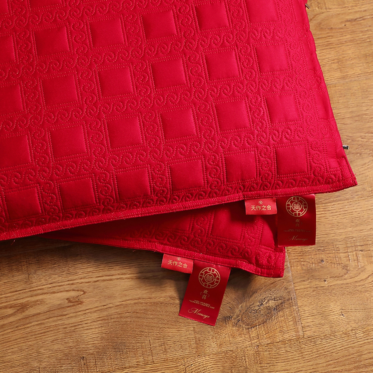 91家纺网 家纺一手货源 找家纺 （总）糖果枕芯 2025新款全荞麦欢喜婚庆荞麦大红枕芯-欢喜