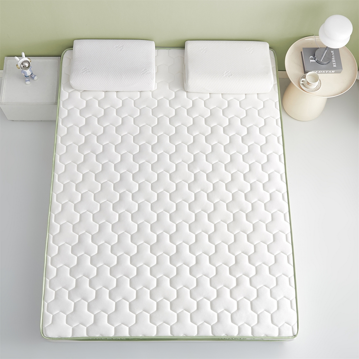 91家纺网 家纺一手货源 找家纺 布卢姆床垫 2025新款A类针织乳胶立体记忆海绵床垫成人款-微笑 微笑-白绿