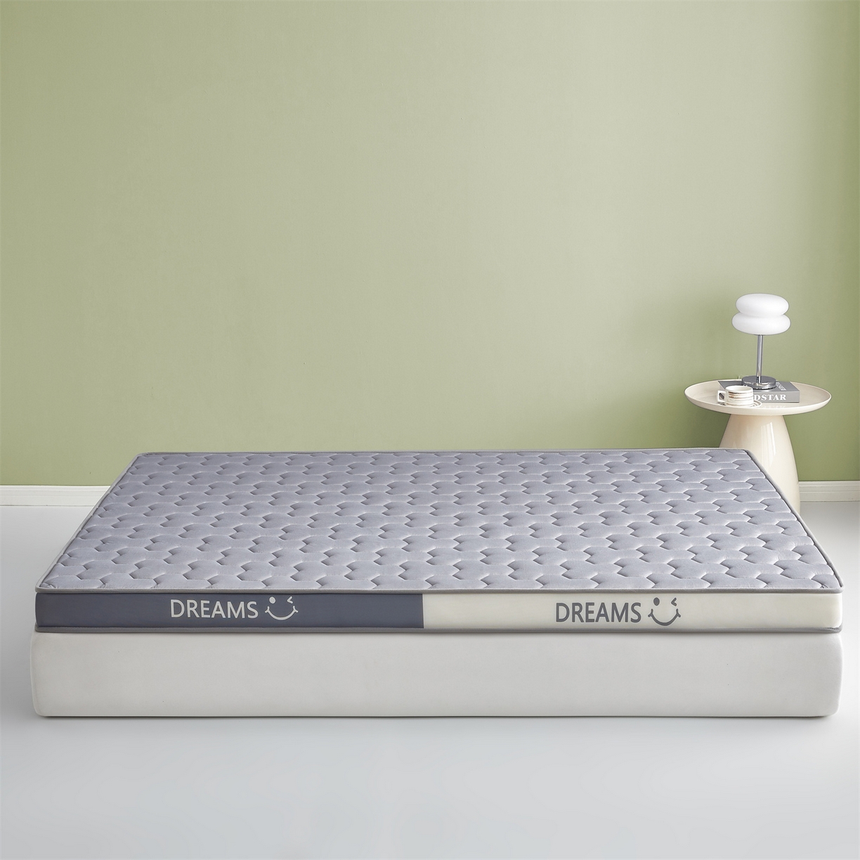 91家纺网 家纺一手货源 找家纺 布卢姆床垫 2025新款A类针织乳胶立体记忆海绵床垫成人款-微笑 微笑-灰