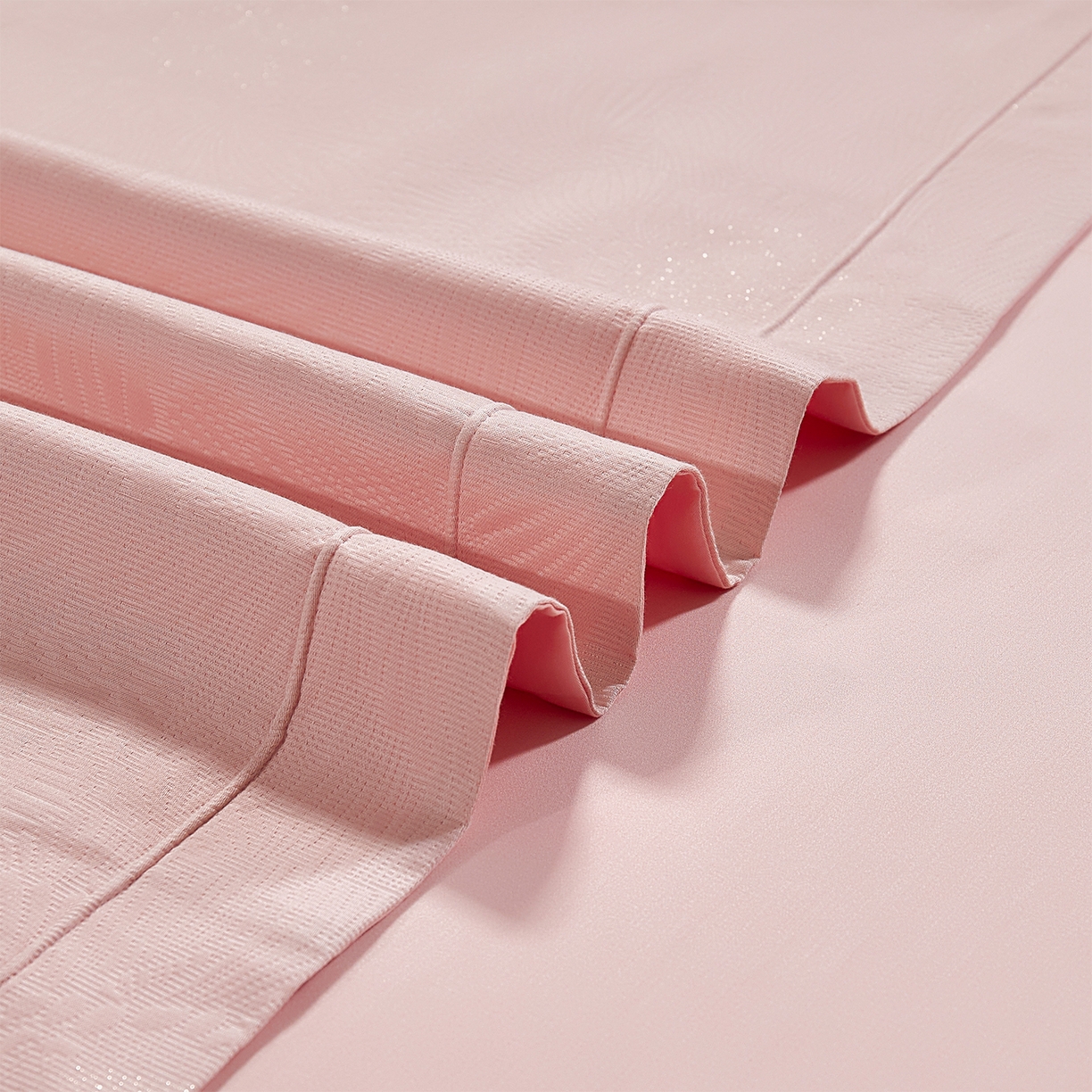 91家纺网 家纺一手货源 找家纺 元元家居（元元被业） 2025新款百支全棉高精密厚织系列四件套-恬蕴系列 恬蕴-樱花粉