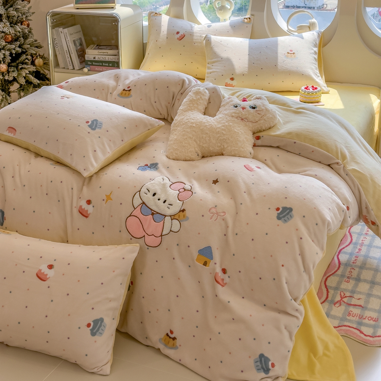 91家纺网 家纺一手货源 找家纺 （总）摩妮卡 2025新款卡通牛奶绒刺绣四件套系列