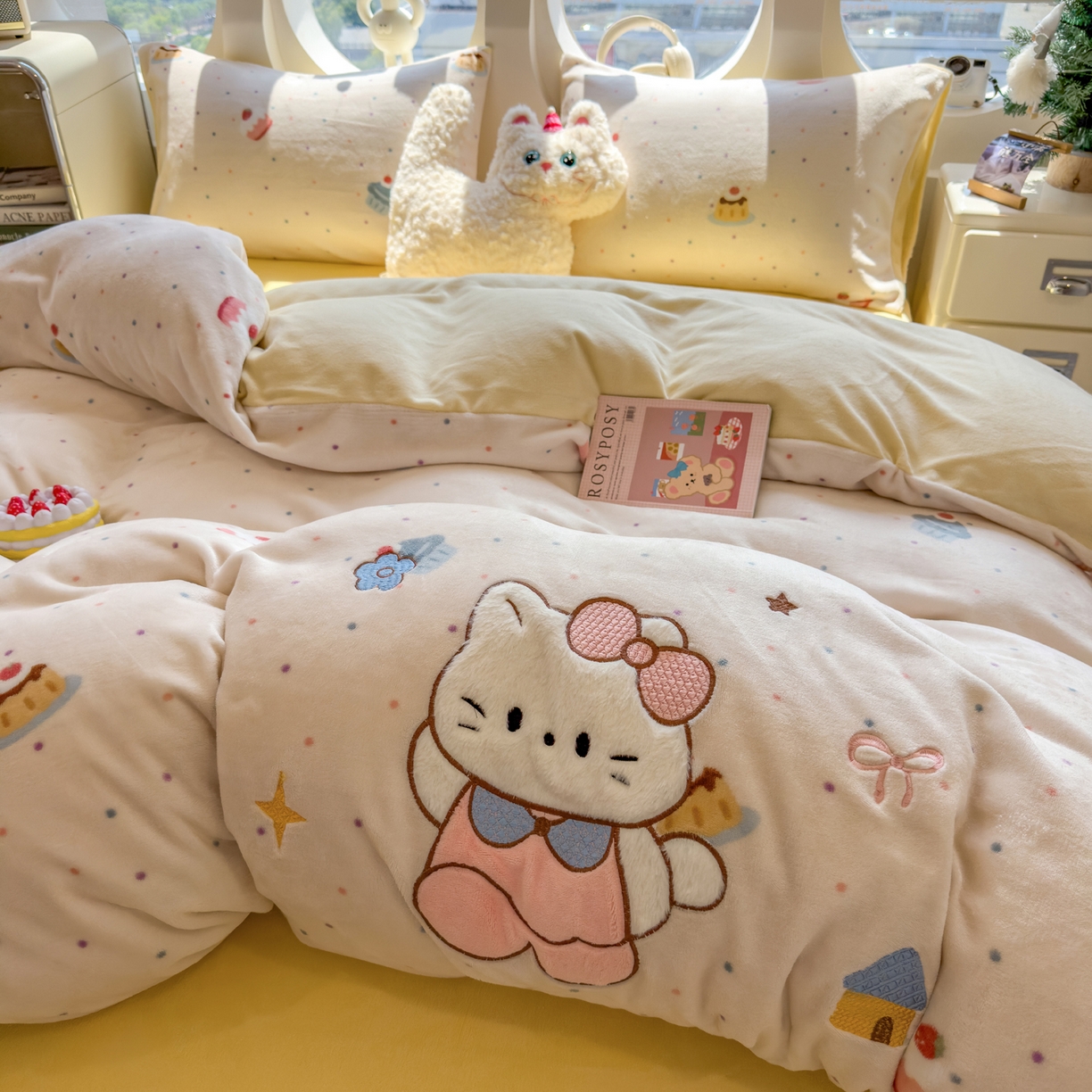 91家纺网 家纺一手货源 找家纺 （总）摩妮卡 2025新款卡通牛奶绒刺绣四件套系列