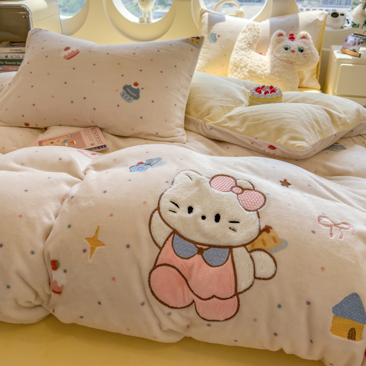 91家纺网 家纺一手货源 找家纺 摩妮卡 2025新款卡通牛奶绒刺绣四件套系列 甜点世界