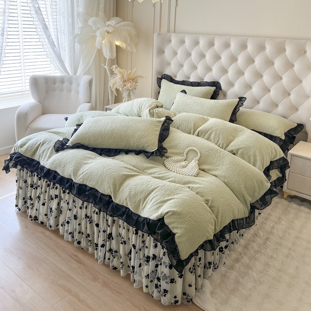 91家纺网 家纺一手货源 找家纺 恋尚 2025新款牛奶绒可妮露系列床裙四件套（控价285起） 可妮露-香草绿