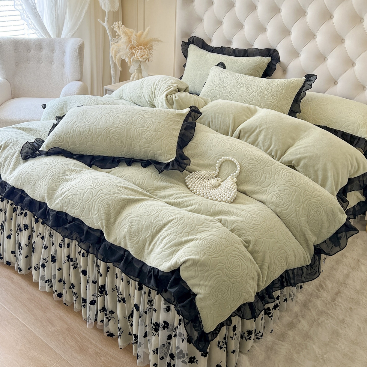 91家纺网 家纺一手货源 找家纺 恋尚 2025新款牛奶绒可妮露系列床裙四件套（控价285起） 可妮露-香草绿