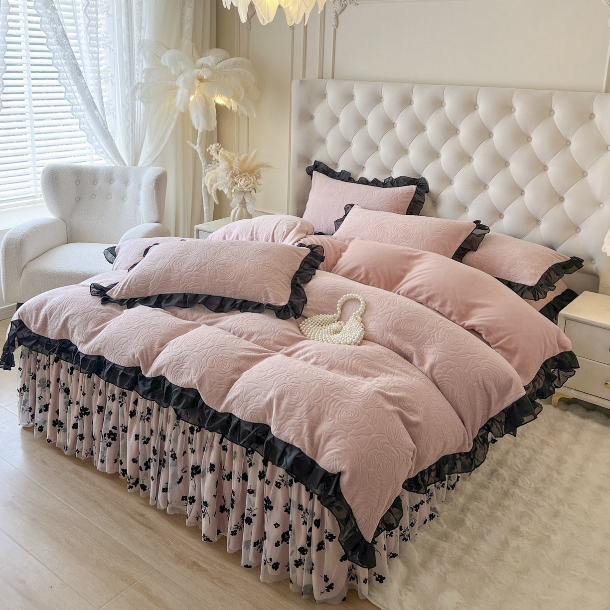 91家纺网 家纺一手货源 找家纺 恋尚 2025新款牛奶绒可妮露系列床裙四件套（控价285起） 可妮露-蜜桃粉